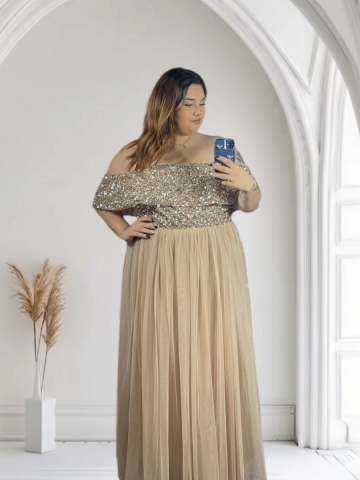 Robe Maya