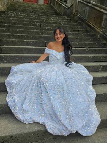 Robe Julia